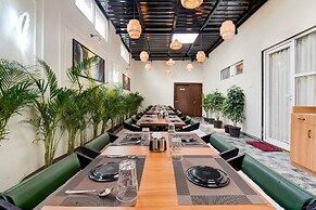 Palette K9 Family Restaurant