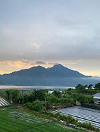 Prada & Abby Hills Kintamani Hot Spring