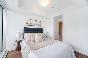 Toronto City Suites - Front St