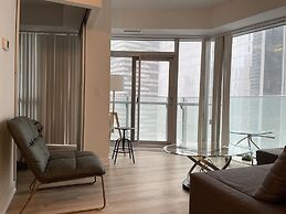 Toronto City Suites - Front St