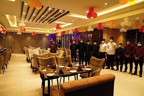 Hotel RRV with Free Parking