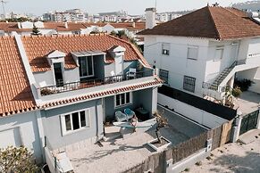 Surfbase Lisbon