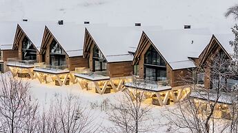 Crystal Pine Luxury Villas Jacuzzi&Sauna