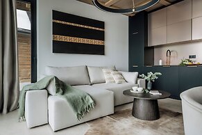 Crystal Pine Luxury Villas Jacuzzi&Sauna