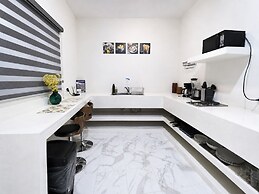 Cabo Downtown Studios