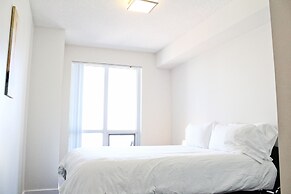 Modern Suites - Steps to CN Tower & MTCC