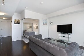 City View Suites - Near CN Tower