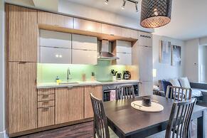 Chic Downtown Suites - By CN Tower