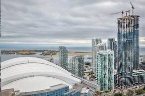Chic Downtown Suites - By CN Tower