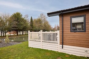 Host Stay Crucible Lodge