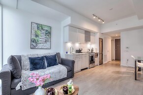 Dundas East Hotel & Suites Toronto