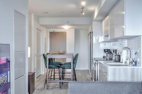 Dundas East Hotel & Suites Toronto