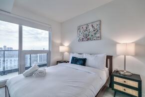 Dundas East Hotel & Suites Toronto
