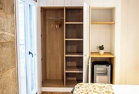 Do Bico Rooms