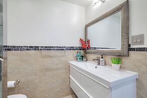 Bright and Specious Villa in Scarborough