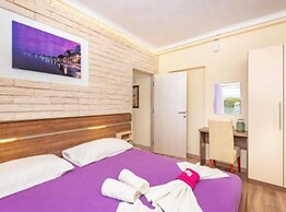 Villa Goldfield