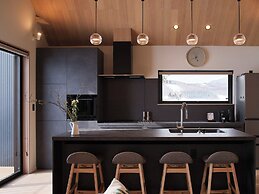 Villa Matsu by H2 Life