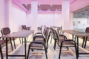 Fabhotel Grand Executive