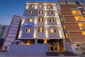 Fabhotel High Rise Kokapet