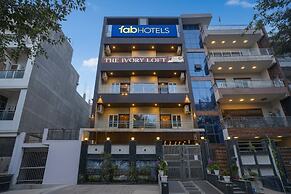 Fabhotel Ivory Loft
