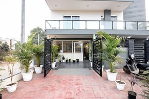 Fabhotel Roost Stay
