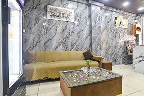 Fabhotel Mannat