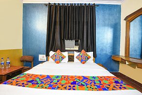 Fabhotel Vardhmaan Inn