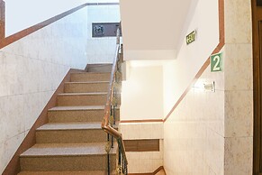 Fabhotel Vardhmaan Inn