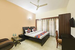 Fabhotel Le Regent