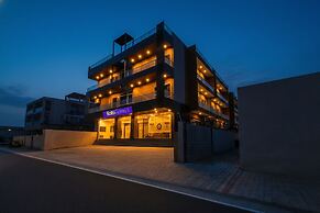 Fabhotel Rosens