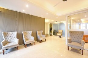 Fabhotel Heritage Inn Golf Course Rd