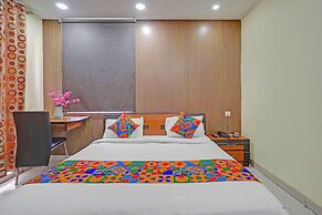 Fabhotel Hm Inn