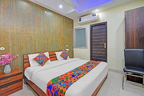 Fabhotel Hm Inn