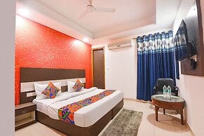 Fabhotel Ramayan Palace