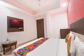 Fabhotel Ramayan Palace