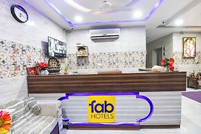 Fabhotel Ramayan Palace