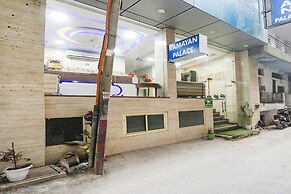 Fabhotel Ramayan Palace