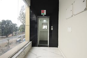 Fabhotel Rudra