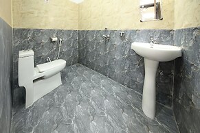 Fabhotel Rudra