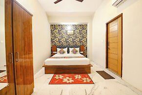 Fabhotel Rudra