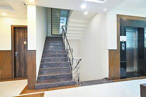 Fabhotel Rama