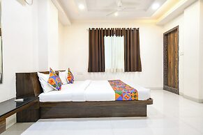 Fabhotel Rama