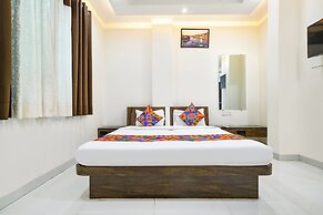 Fabhotel Rama
