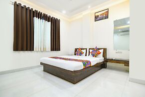 Fabhotel Rama
