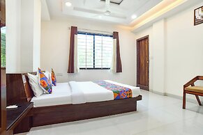 Fabhotel Rama