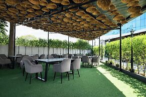 Fabhotel Rama