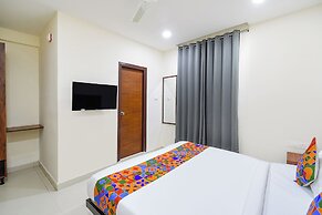 Fabhotel The Cb Grand