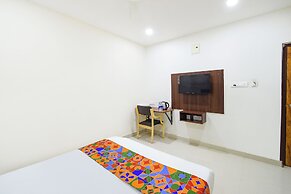Fabhotel The Cb Grand
