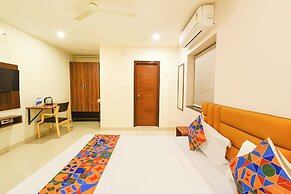 Fabhotel The Cb Grand
