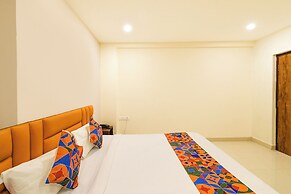 Fabhotel The Cb Grand